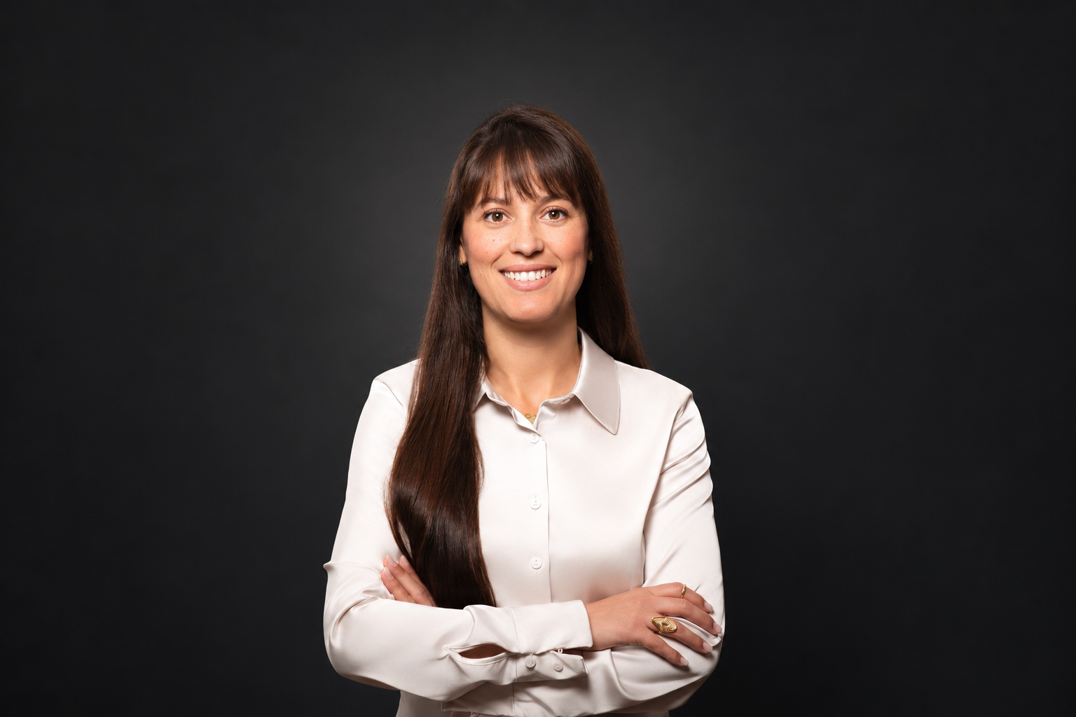 Gloria, agente inmobiliaria de Grupo Román H&S